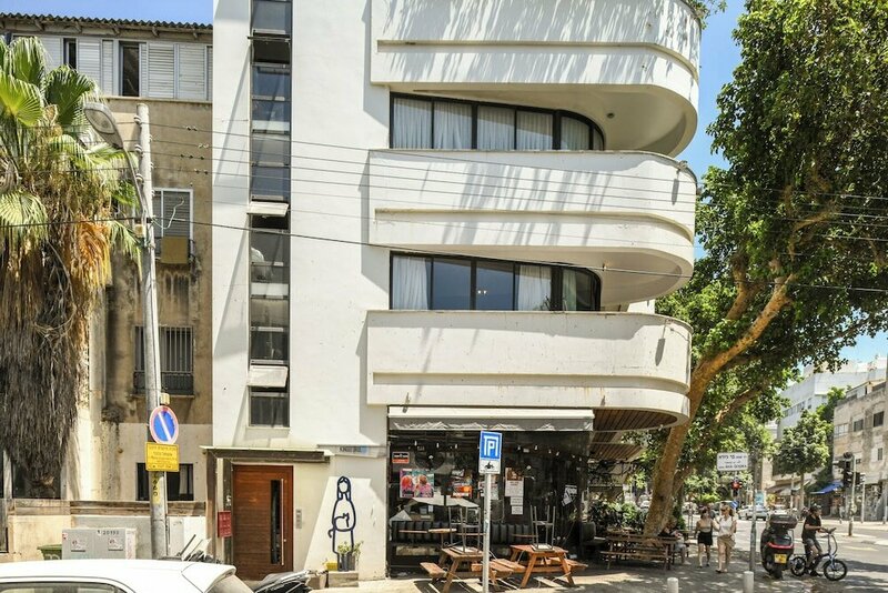 Апартаменты Elegant 1br Dizengoff Apt by Sea N' Rent в Тель-Авиве