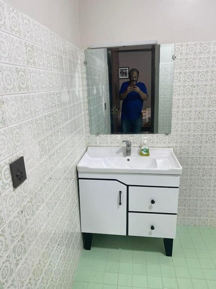 Фото Vorano Hotel Karachi