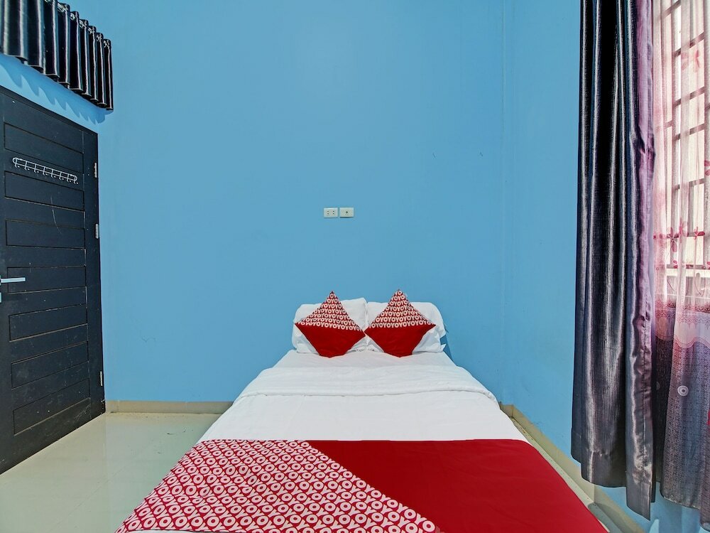 Фото Oyo 92177 Arafah Homestay Syariah