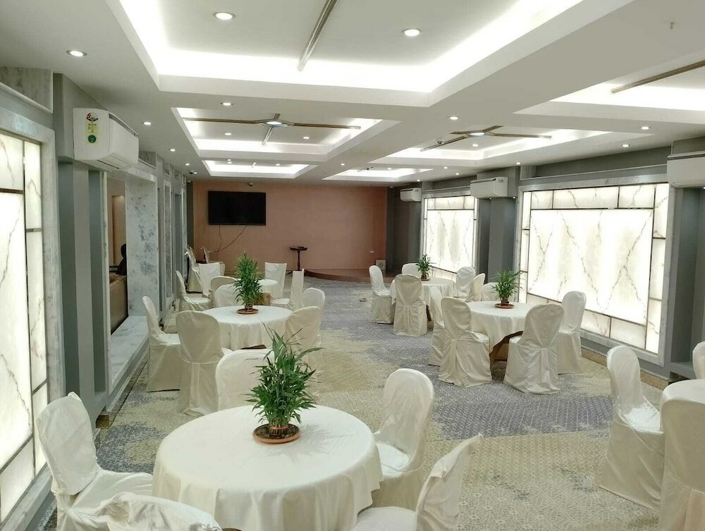 Фото La Nicholas Dei Da Kine Resort