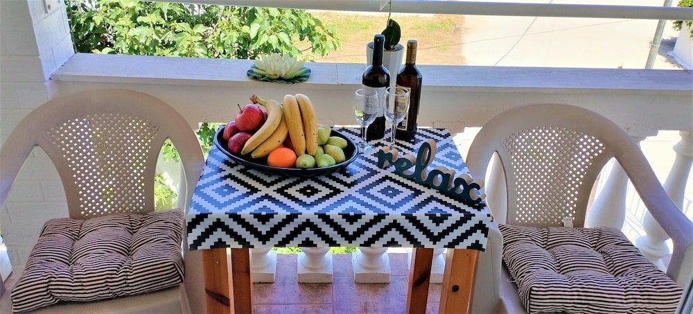 Фото Eleni Apartments Sant George Beach