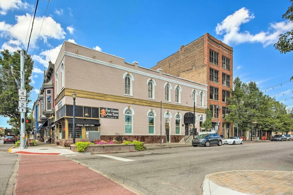 Hotel Gorgeous La Porte Apartment in Heart of Dtwn!, La Porte, photo