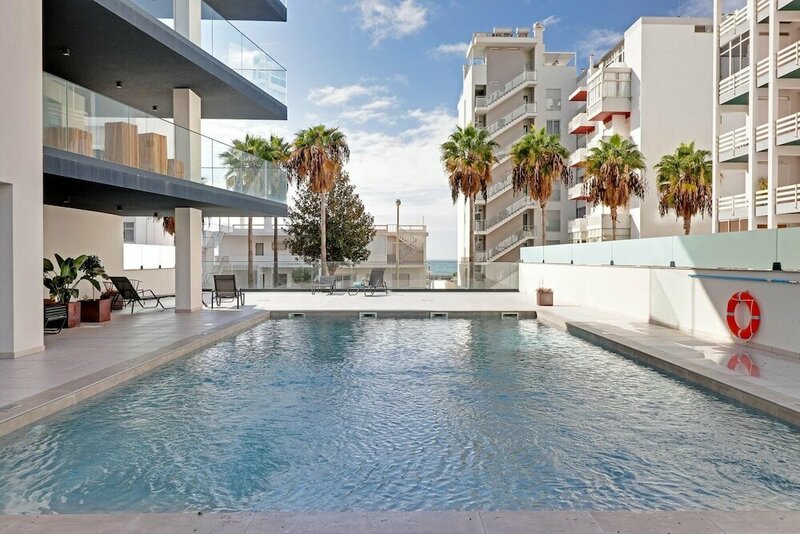 Гостиница Sky Beach Apartment in Quarteira