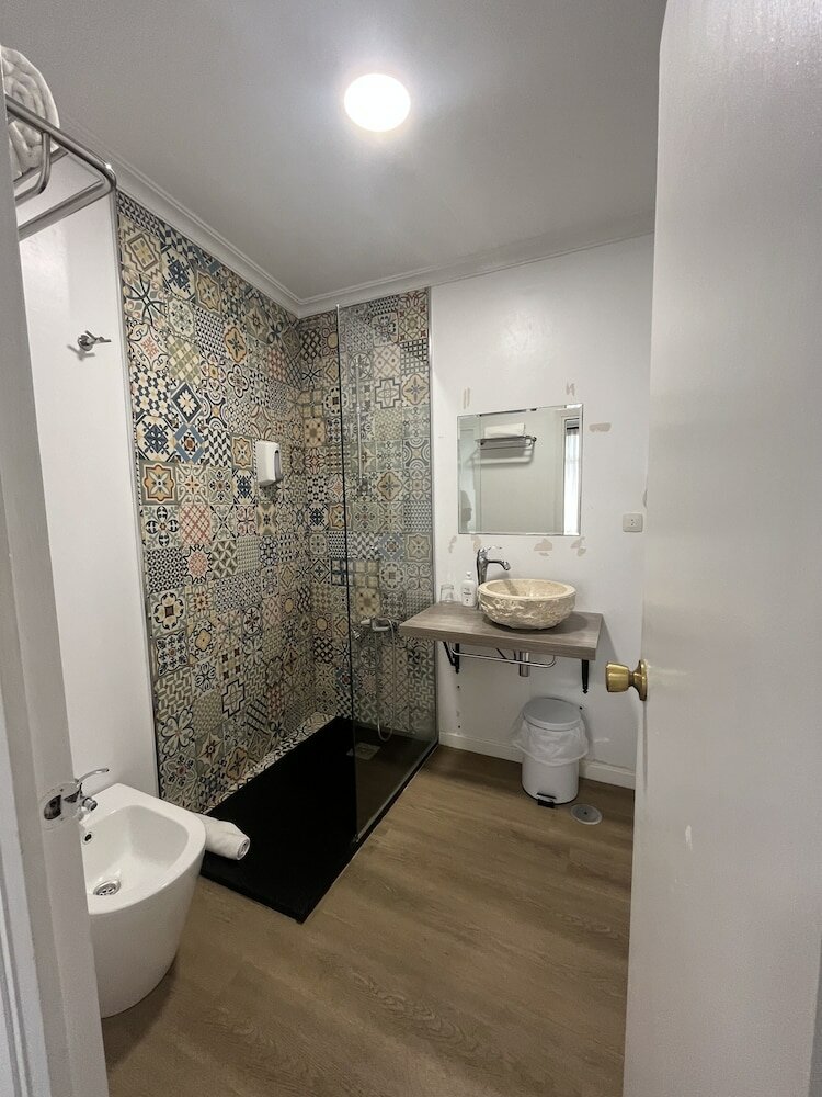 Фото Hostal Atenas