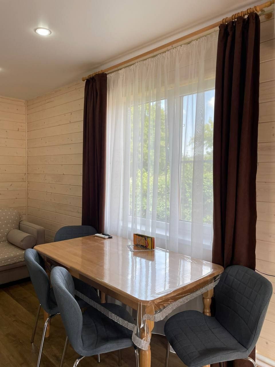 Фото Атмосфера