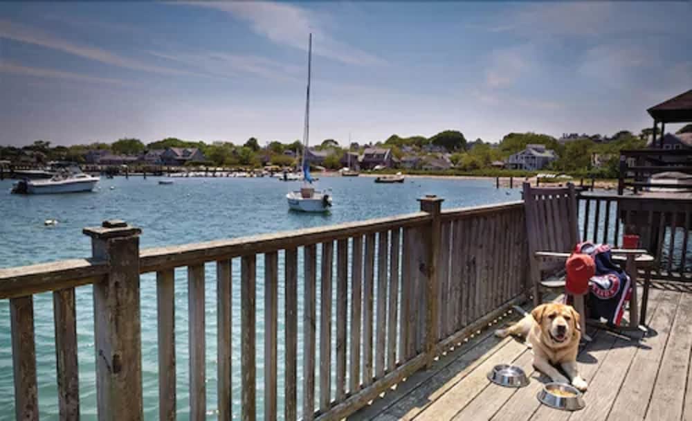 Фото The Cottages and Lofts at Boat Basin