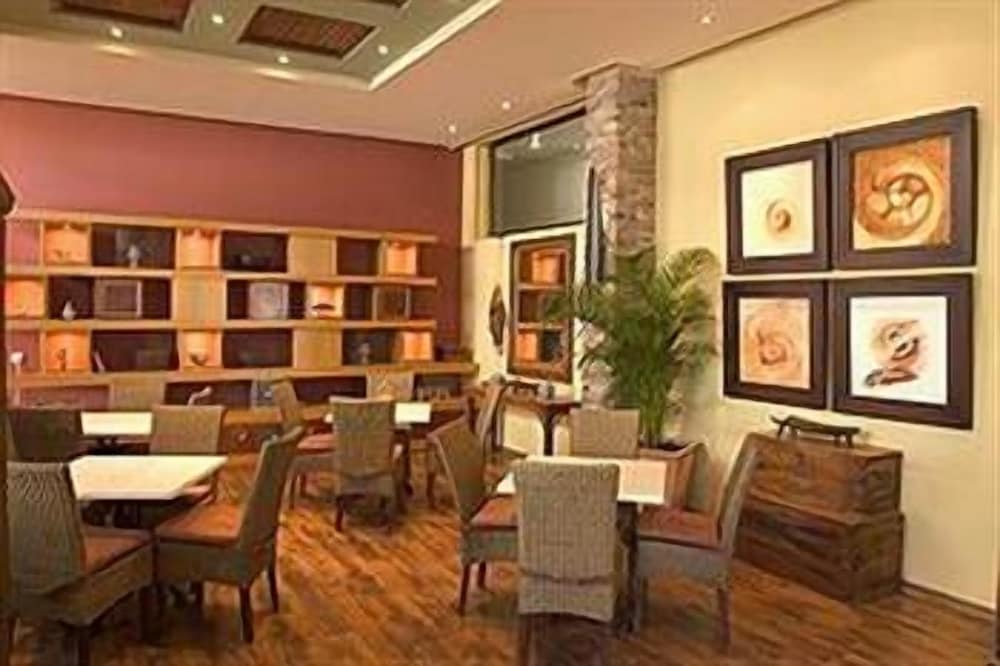 Фото Alva Hotel Apartments