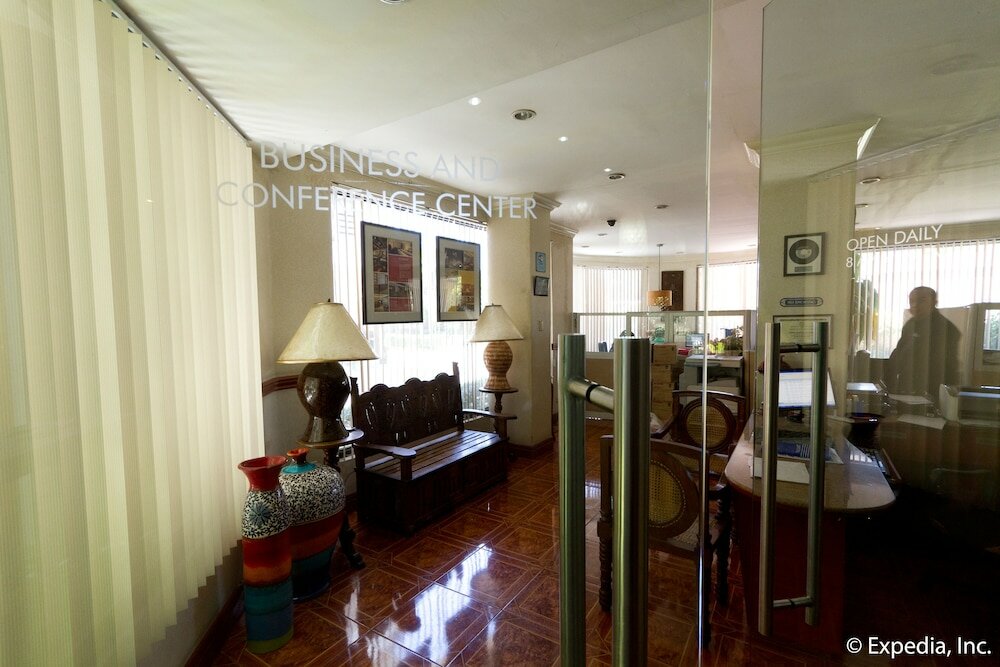 Фото Crown Regency Residences - Cebu