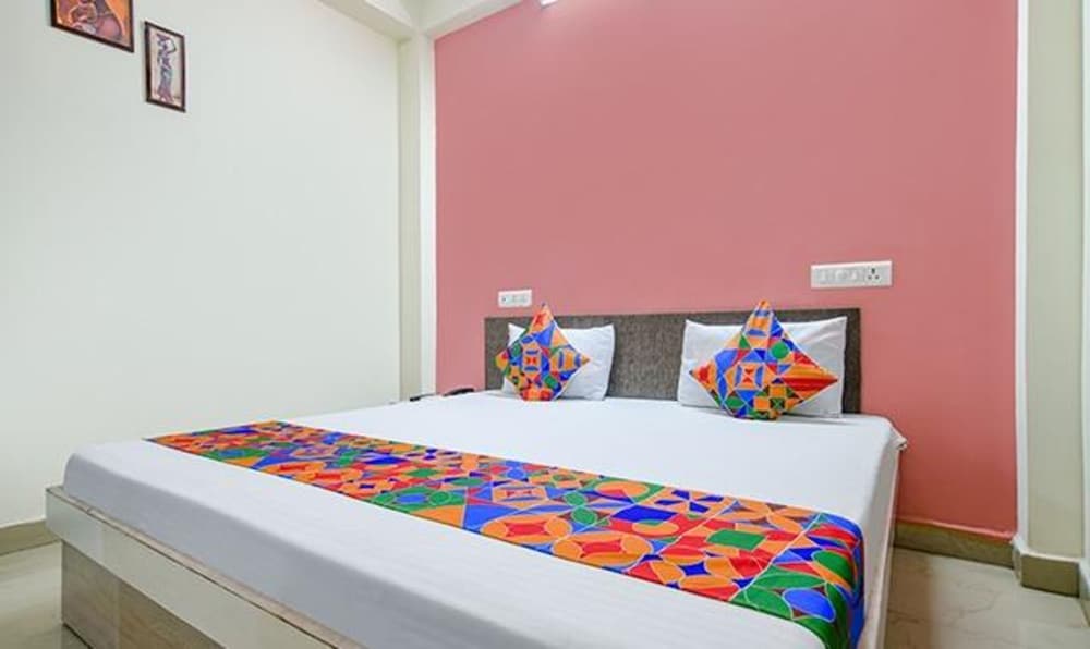 Фото Fabexpress Shree Shivay