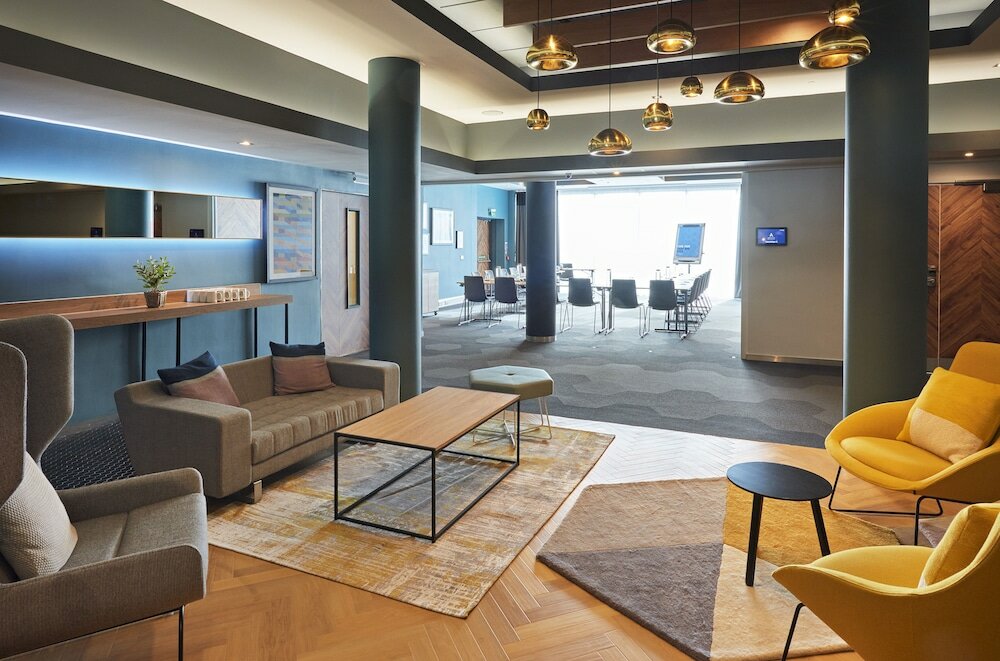 Фото Novotel Edinburgh Park