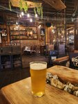 List (Adler, ulitsa Bestuzheva, 1/1), bar, pub