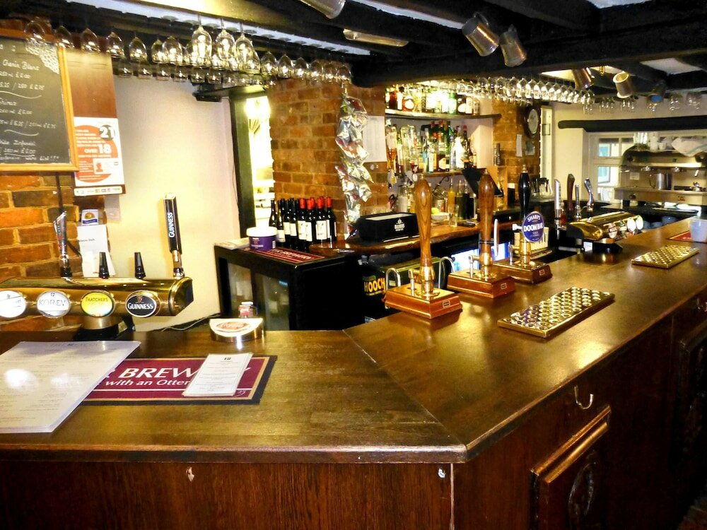 Фото The Peacock Country Inn