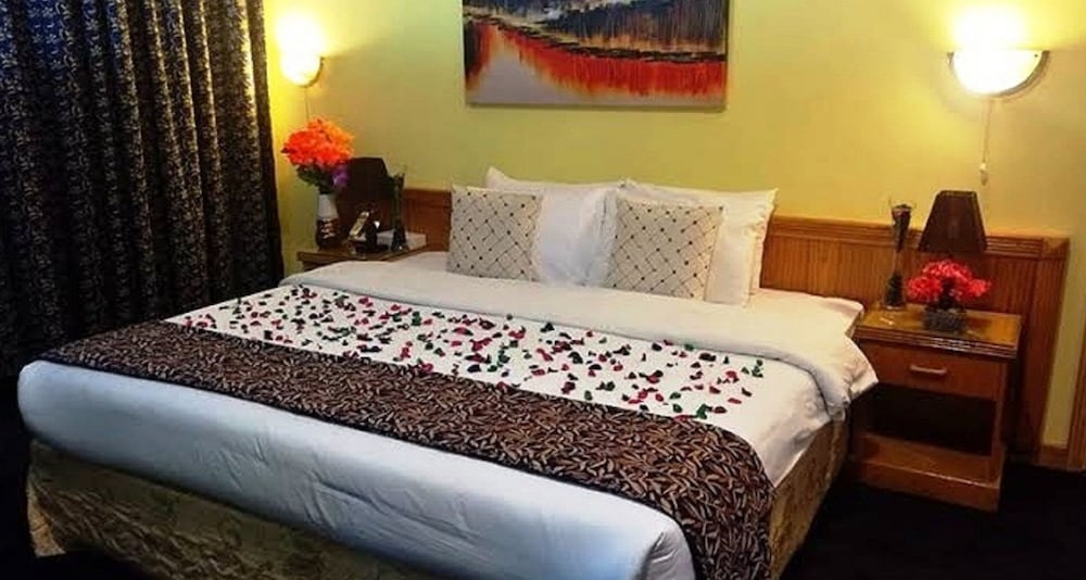 Фото Phoenicia Tower Hotel