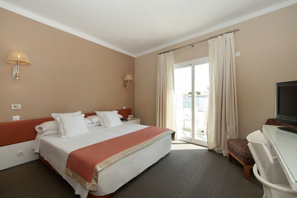 Фото Hotel Portofino Mallorca