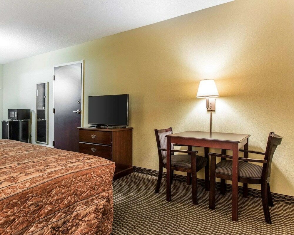 Фото Rodeway Inn