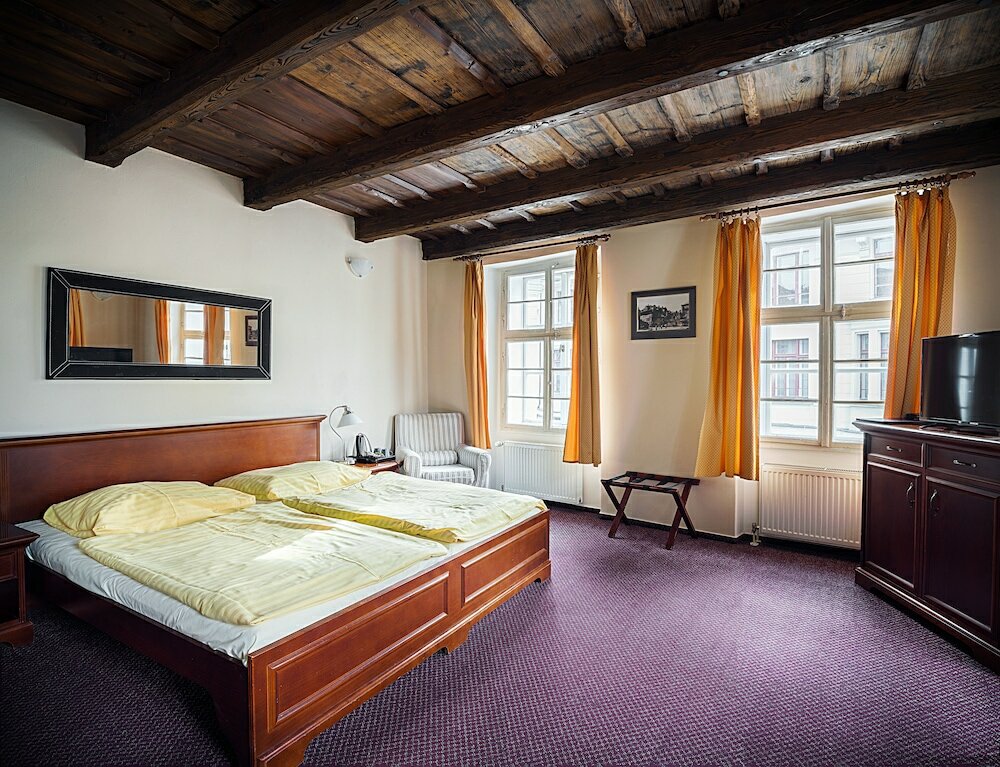 Фото Hotel & Residence U Tri Bubnu