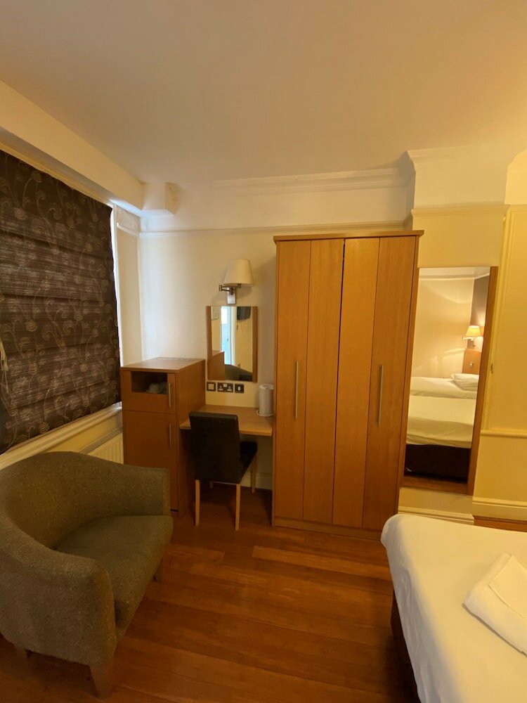 Фото Buckingham Apartment