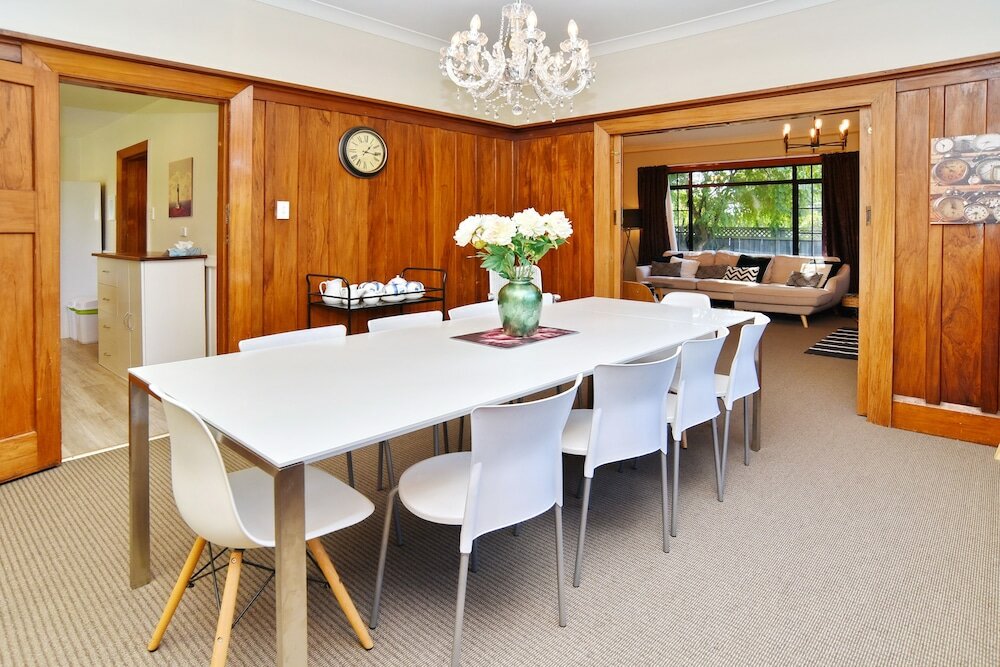 Фото Racecourse Villa