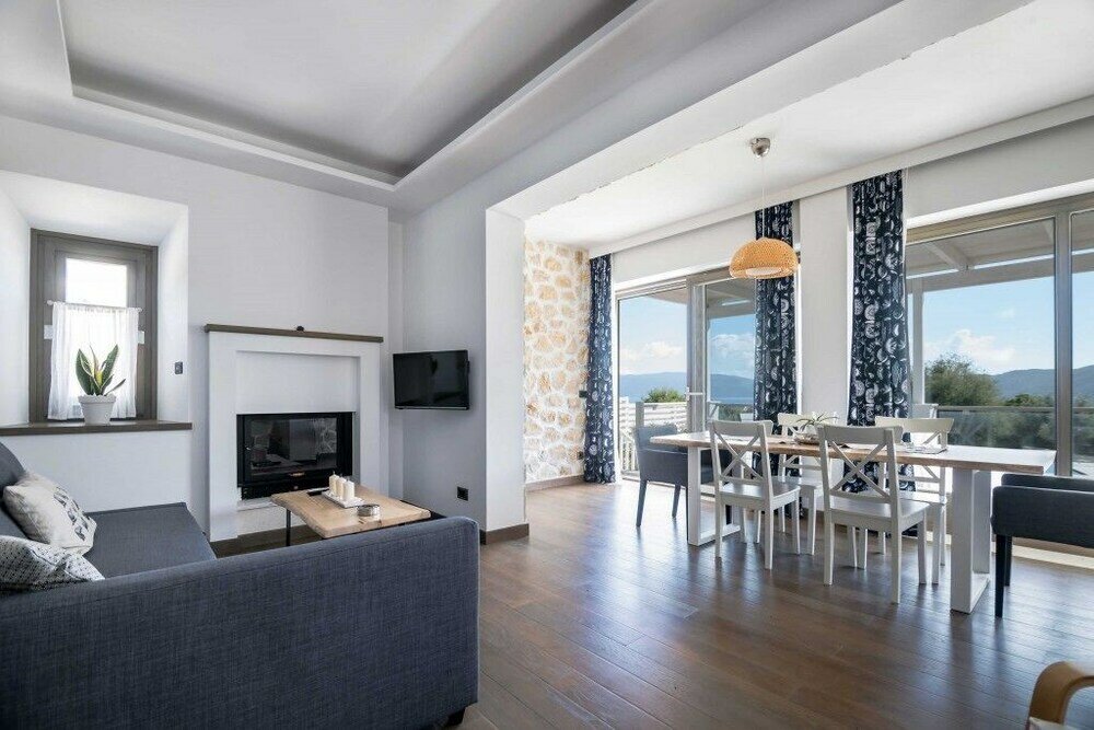 Фото White Villas