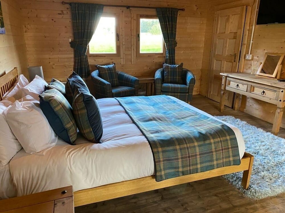 Фото 243150406931