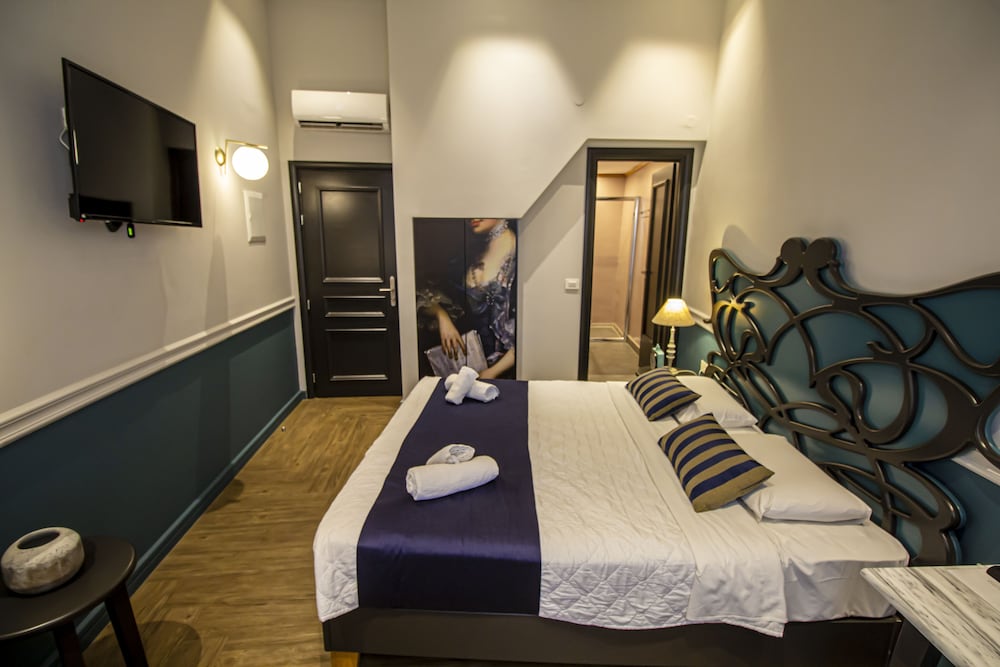 Фото Elia Daliani