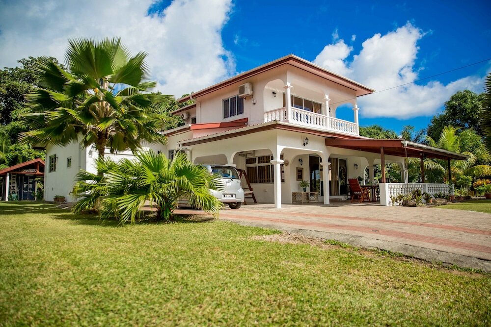 Фото The Orchard Holiday Home