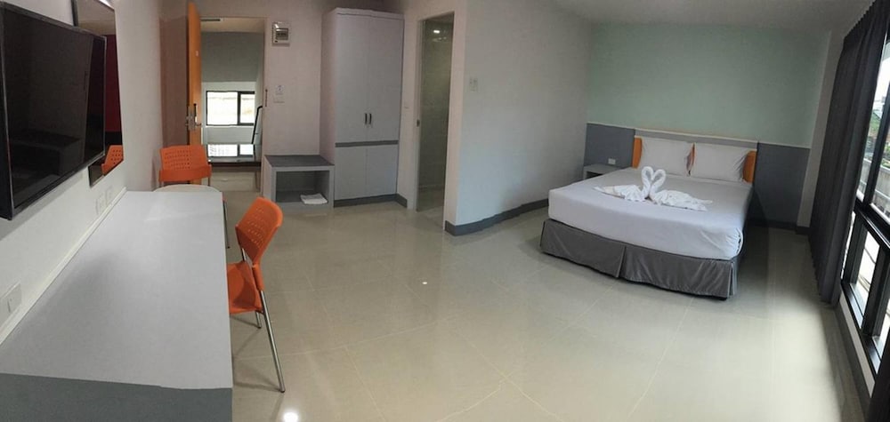 Фото Sakura Budget Hotel