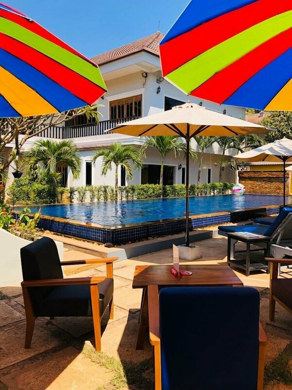 Гостиница Isirafu Hotel & Residence в Сием-Реапе