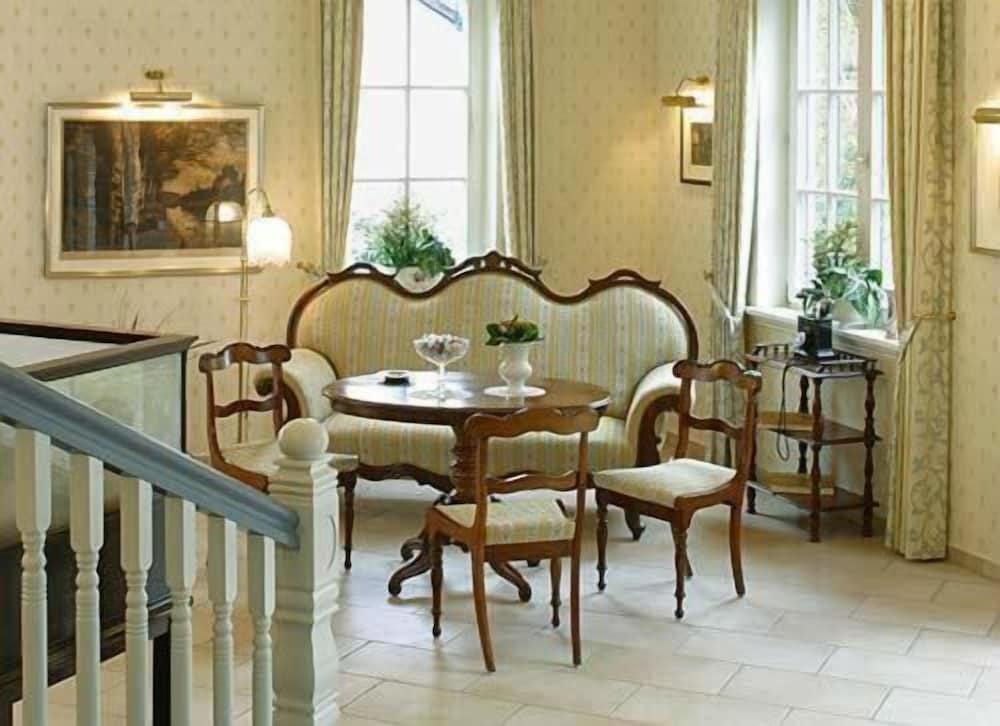 Фото Hotel Buchenhof