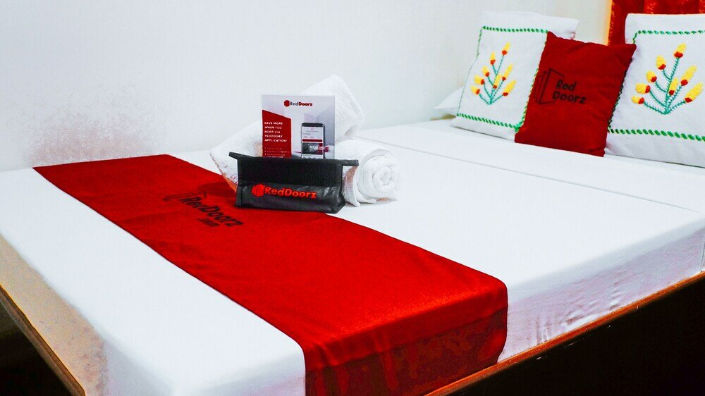 Фото RedDoorz near Old Tagbilaran Airport