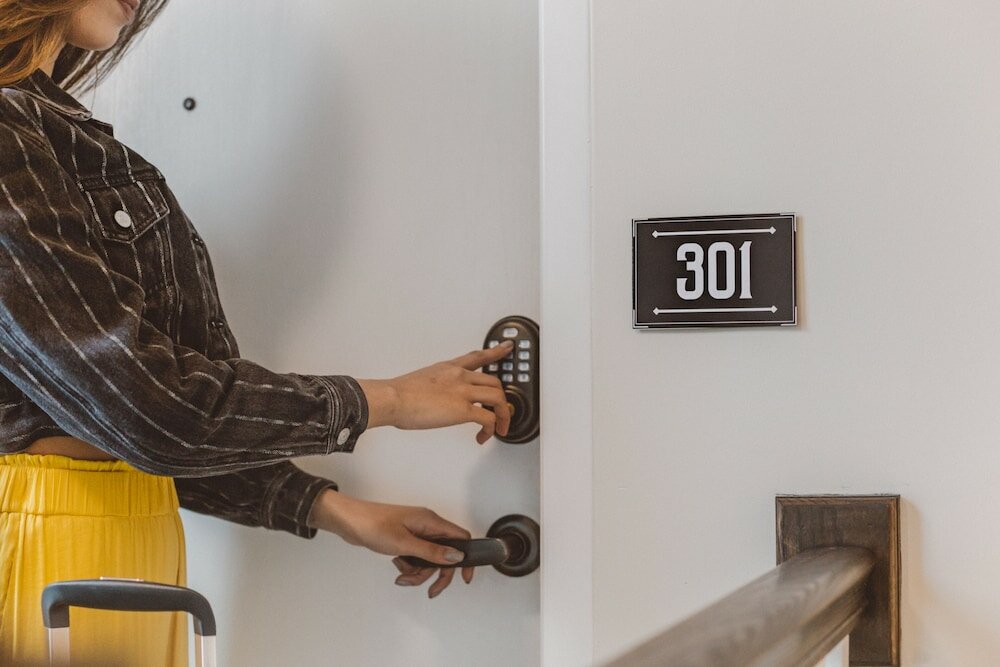 Фото Hancock House