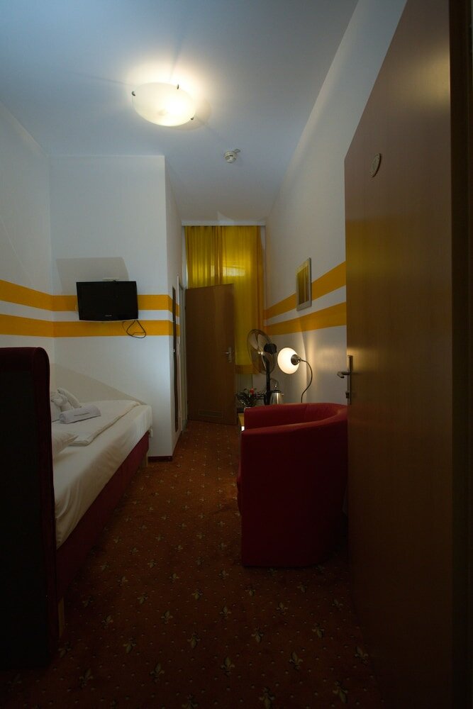 Фото Hotel City Residence