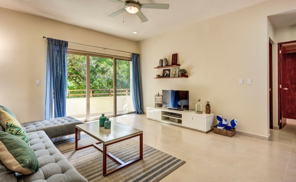 Фото Anam 1 bedroom apartment with balcony sleeps 3