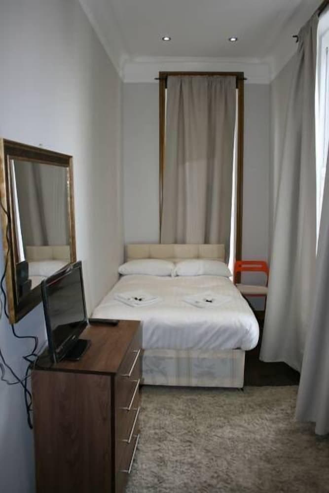 Фото Kensington and Chelsea Apartment