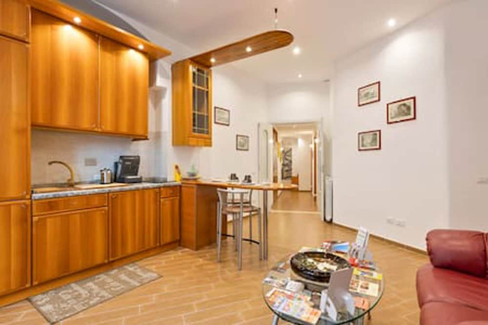 Фото Miclad BeB Colosseum Guest House