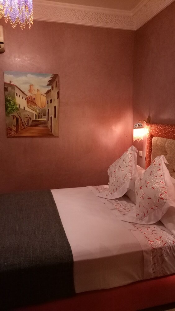 Фото Riad Majdoulina