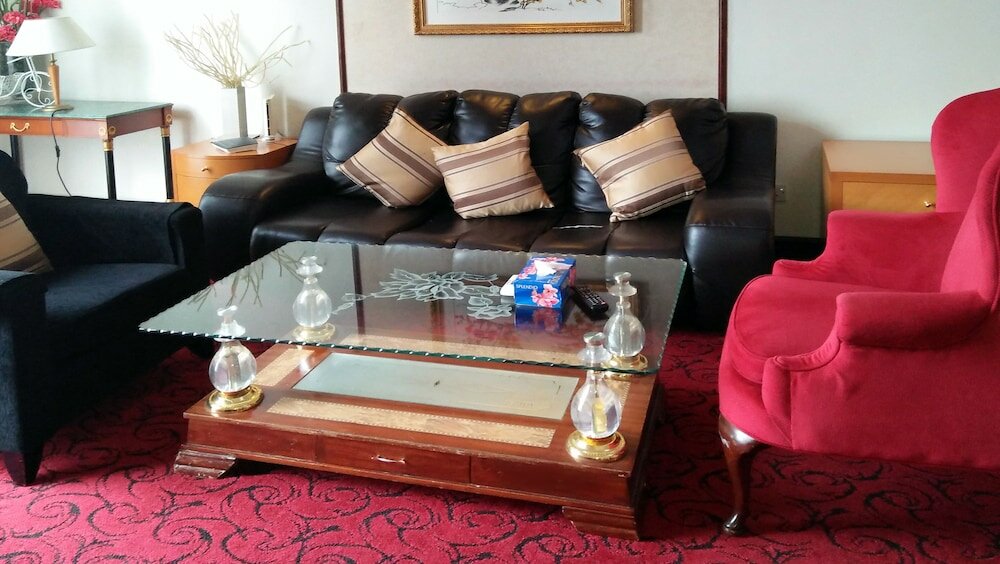 Фото Eastern Suites at Times Square Kl