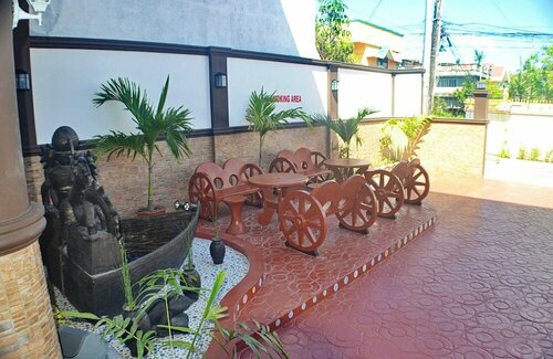 Гостиница Mayon Backpackers Hostel в Легаспи