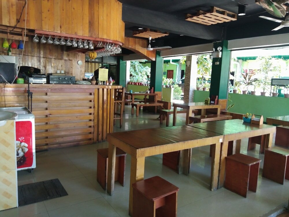 Фото Aosmec Square Hotel