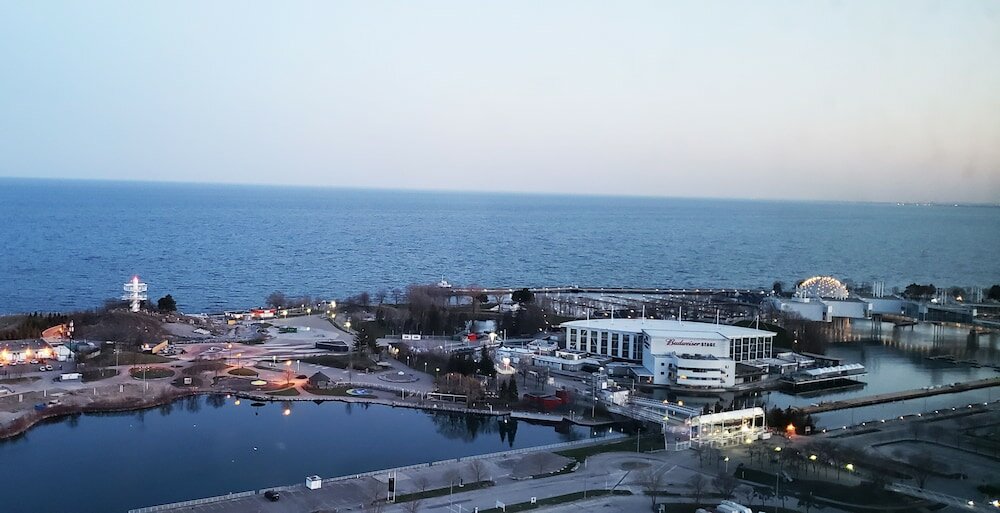 Фото Hotel X Toronto by Library Hotel Collection