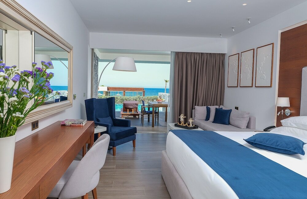 Фото Nana Princess Suites, Villas & SPA