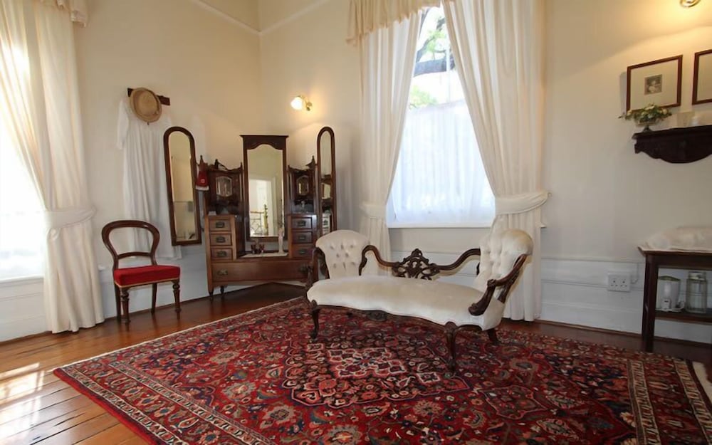 Фото Buiten Verwagten Guest House