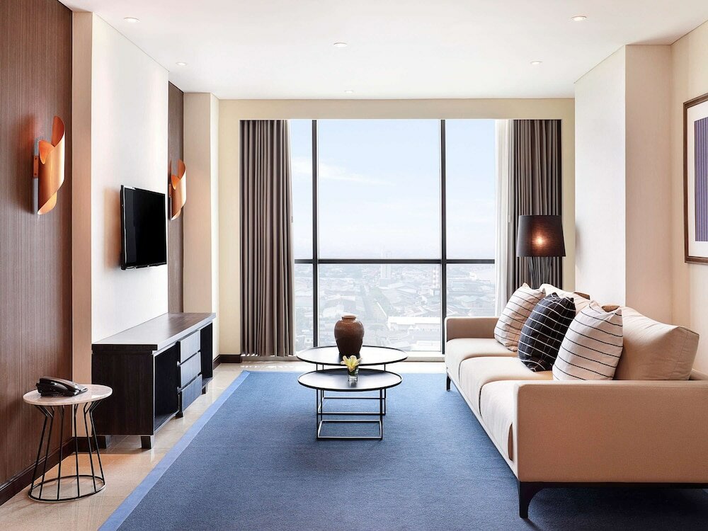 Фото Novotel Samator Surabaya Timur