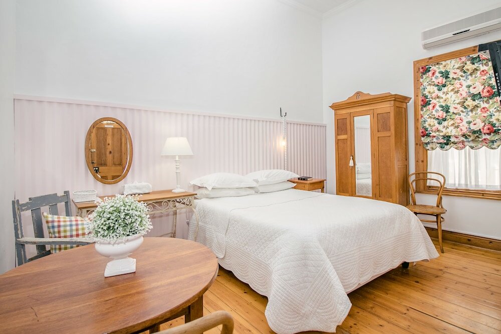 Фото Buiten Verwagten Guest House