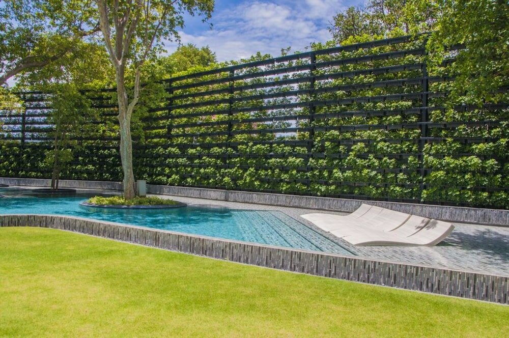 Фото Beachfront Sea View Baan Plai Haad