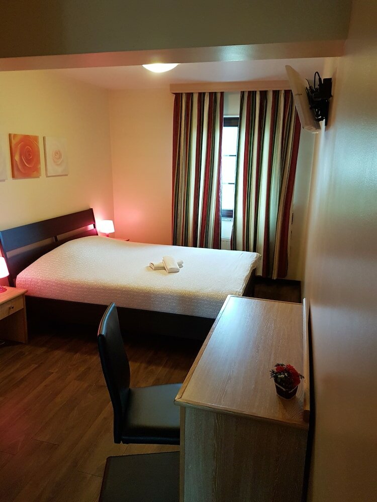 Фото 233308425506