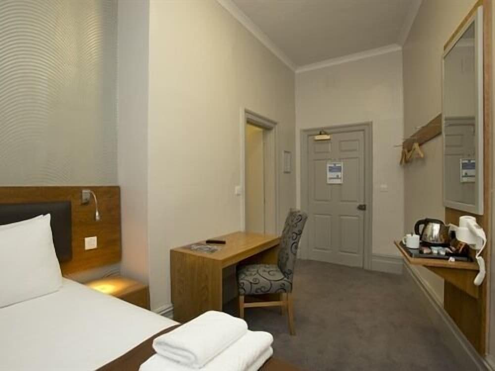 Фото The Goddard Arms