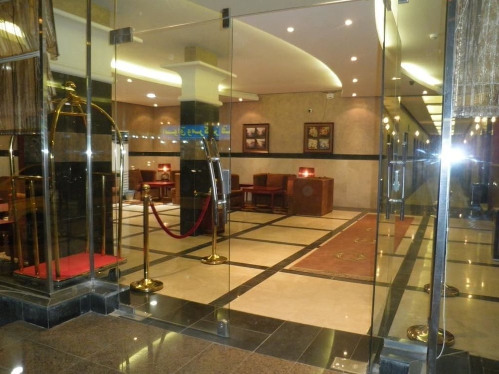 Фото AlMuhaidb Nadwaa Aparthotel