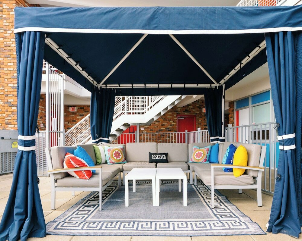 Фото Unscripted Durham