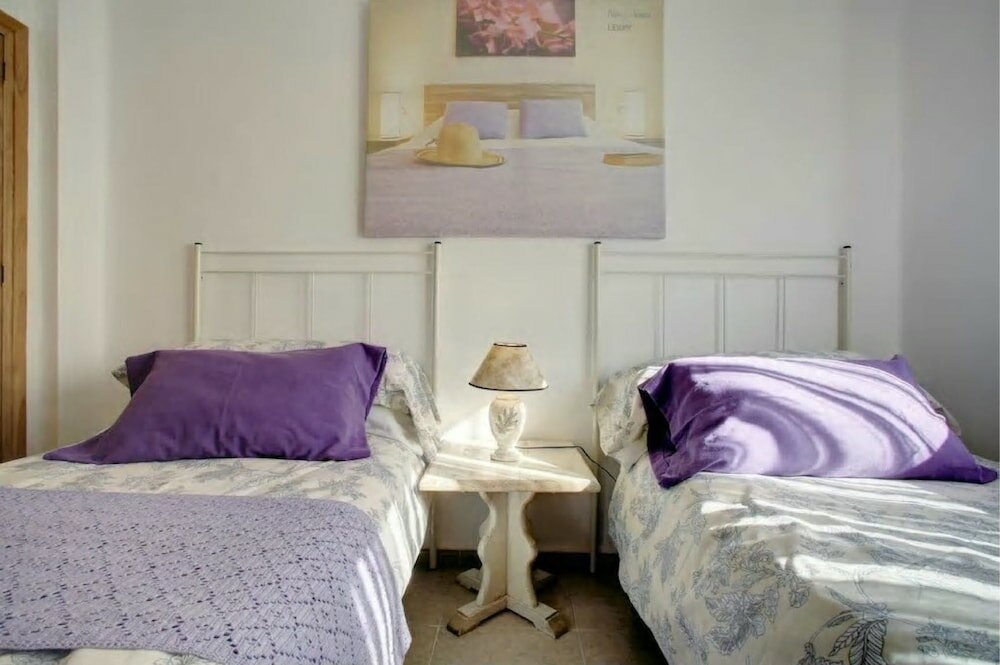 Фото White Heron Apartment